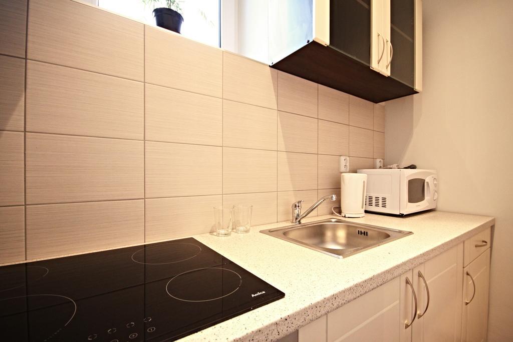 Jezerka Apartments Praga Habitación foto